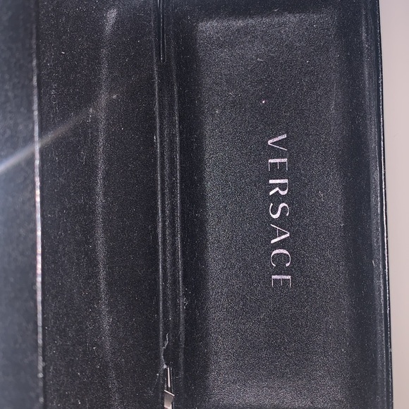 VERSACE NWOT Black Clamshell Sunglass Case - Picture 6 of 8